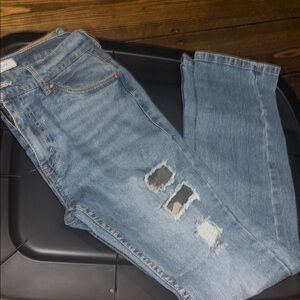Distressed Light Blue Women's Jeans